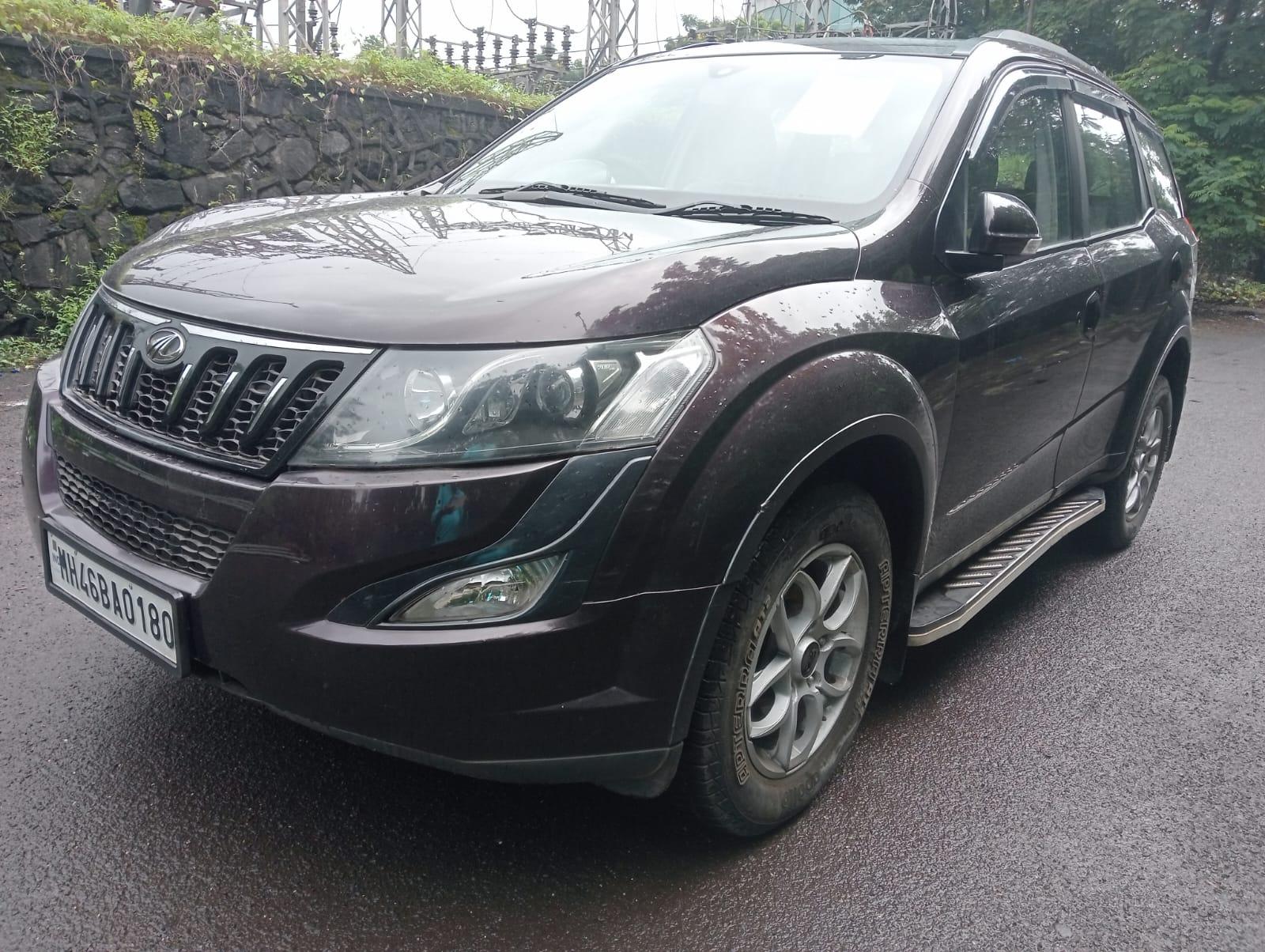 2017 Mahindra XUV500 W6 1.99-Litre AT 2017 Mahindra XUV500 W6 1.99-Litre AT