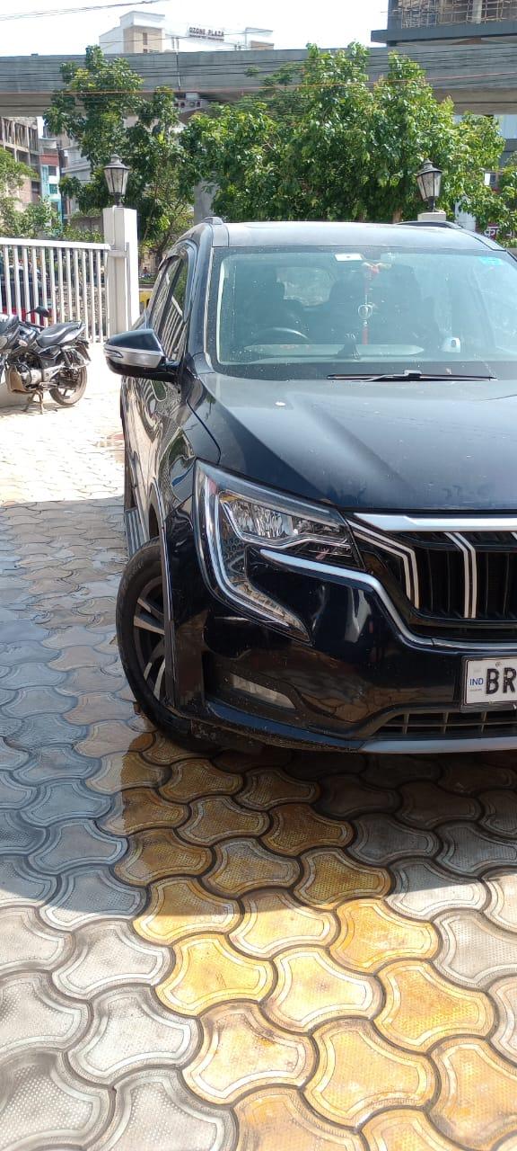 2022 Mahindra XUV700 AX5 MT Petrol 5 STR 2022 Mahindra XUV700 AX5 MT Petrol 5 STR