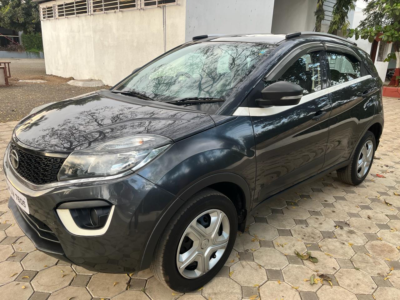 2019 Tata Nexon Revotron XM 2019 Tata Nexon Revotron XM