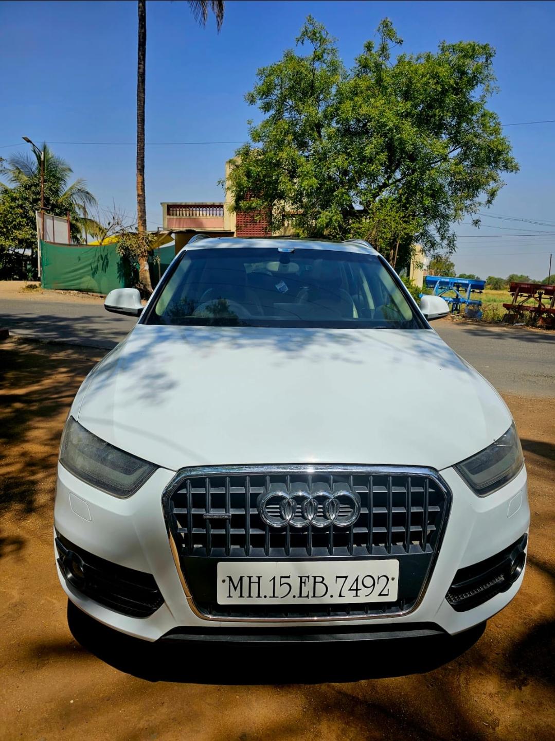 2014 Audi Q3 2.0 TDI quattro Premium Plus 2014 Audi Q3 2.0 TDI quattro Premium Plus