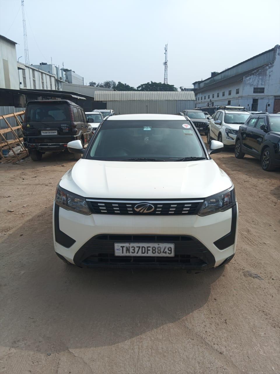 2020 Mahindra XUV300 W6 Diesel BS IV 2020 Mahindra XUV300 W6 Diesel BS IV