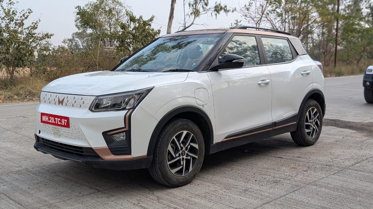 2024 Mahindra XUV400 EL Pro DT 34.5 kWh 2024 Mahindra XUV400 EL Pro DT 34.5 kWh